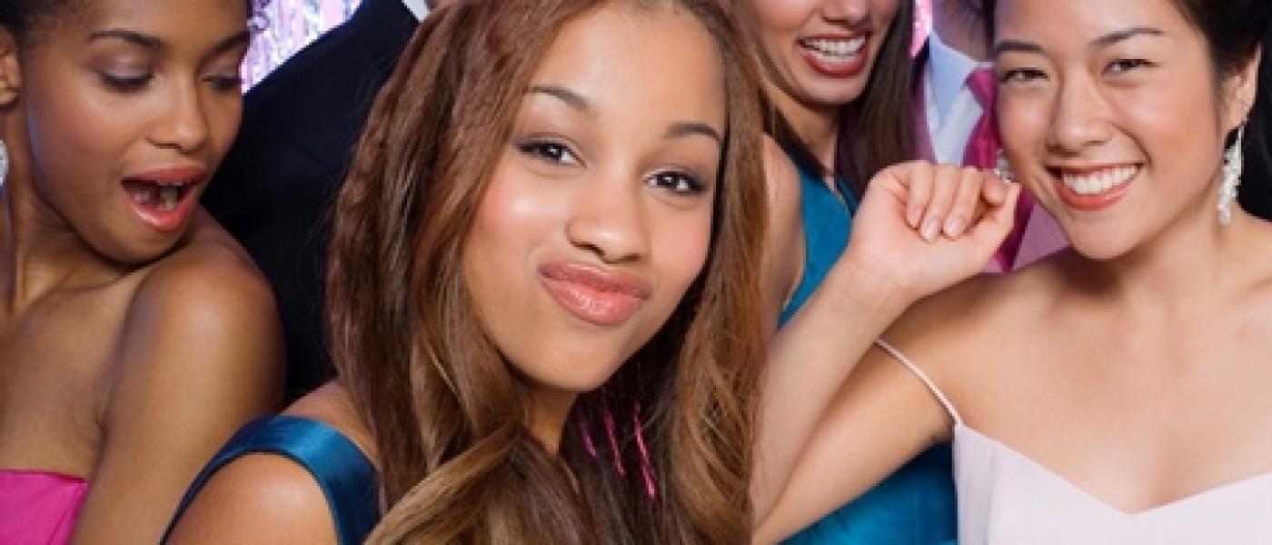 teens dancing at school dance